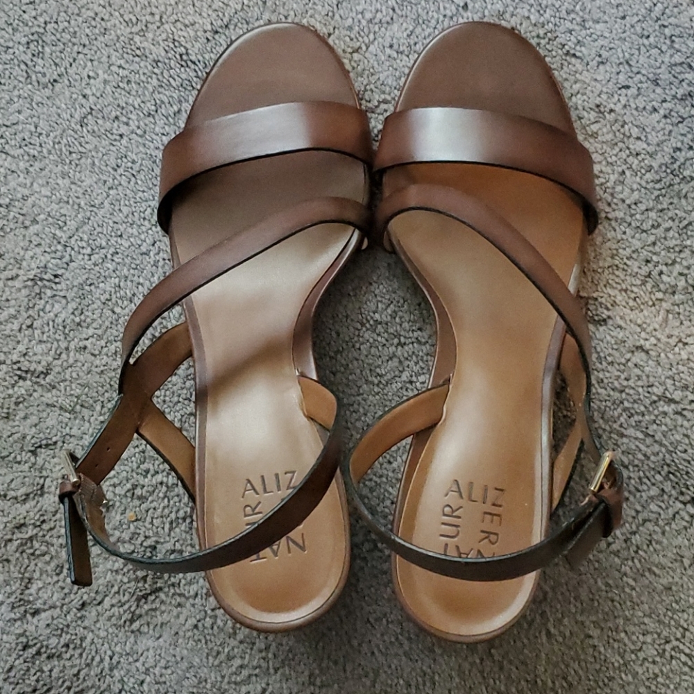 Naturalizer Strap Sandals